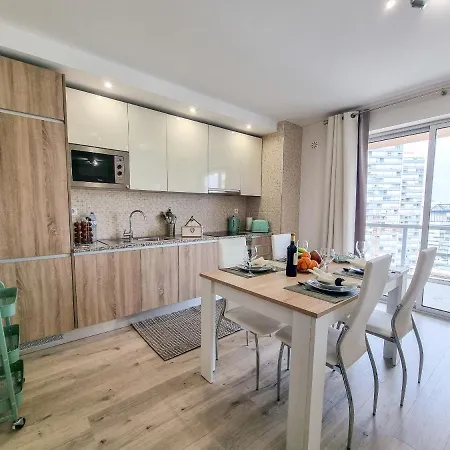 Elite Residente Gold 11 *